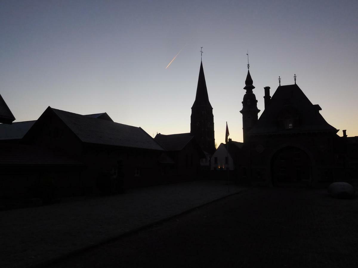 B & B Kasteelhoeve Borgharen - Maastricht Dış mekan fotoğraf
