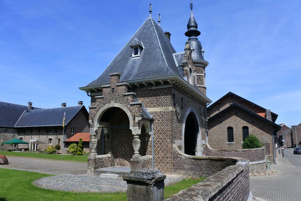 B & B Kasteelhoeve Borgharen - Maastricht Dış mekan fotoğraf